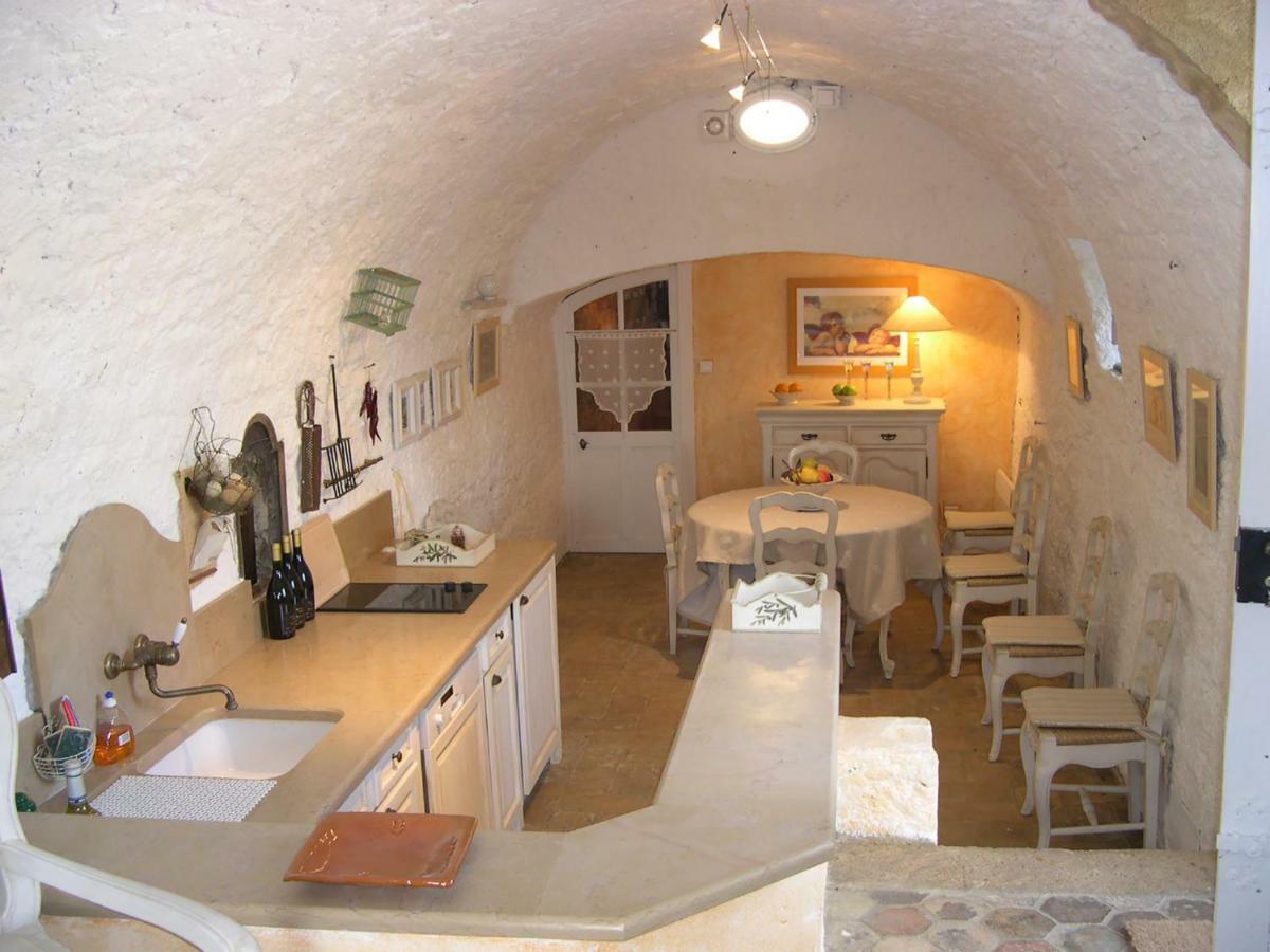Moulin De Maitre Cornille Villa Castillon-du-Gard Luaran gambar